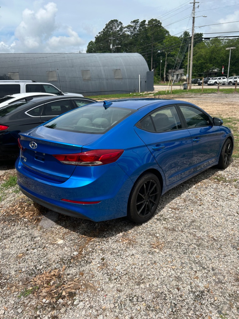 2017 Hyundai Elantra SE - Photo 6