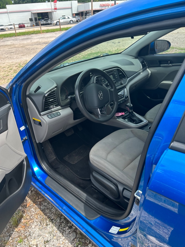 2017 Hyundai Elantra SE - Photo 10