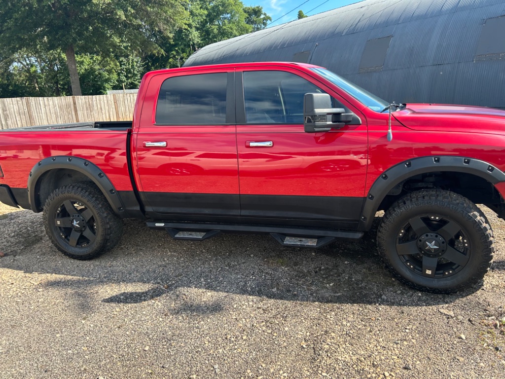 2012 RAM 1500 SLT 4x4 Crew Cab's photo